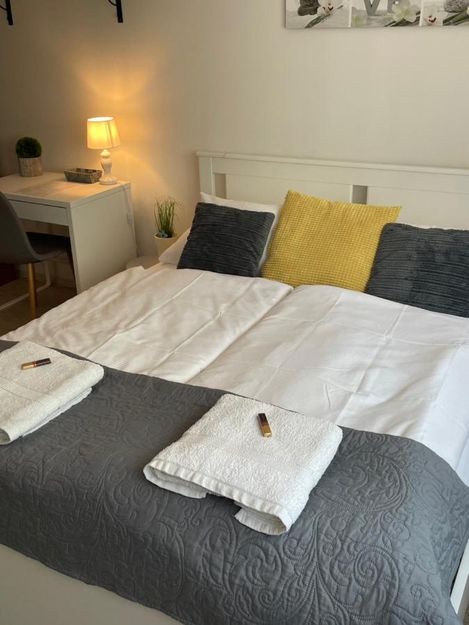 Magnolia Apartman Győr Exterior foto